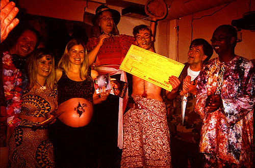 The jury and the winners of the prize for Best Dressed, (plus Mik)